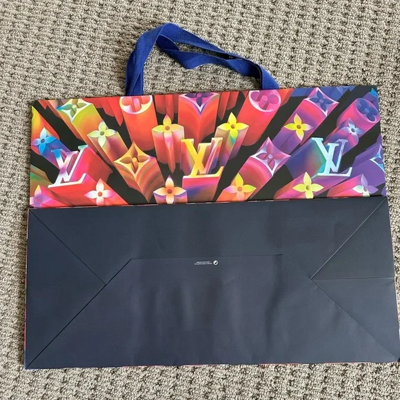 Louis Vuitton limited edition 3D shopping bag large - Picture 3 of 5
